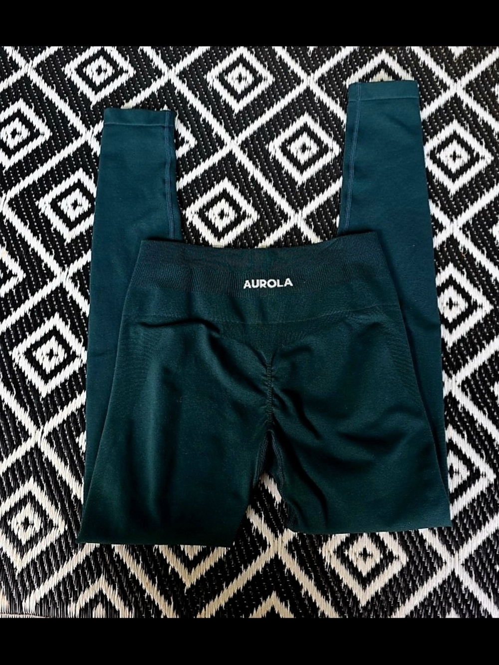 Aurola Women's Ponderosa Green Active Leggings